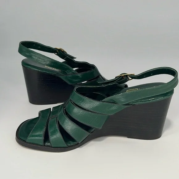 Vintage 70s Rodan Stacked Wedge Sandals in Green Leather Size 5 1/2 - Picture 7 of 13